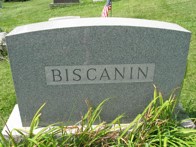 Biscanin family monument