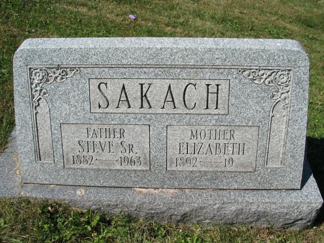 Steve and Elizabeth Sakach Sr.