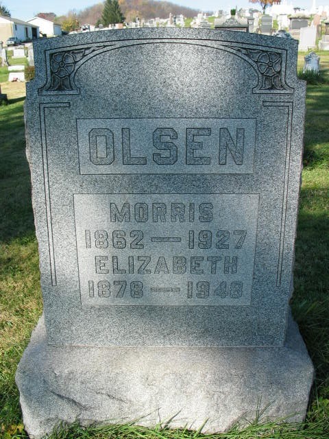 Morris Olsen tombstone