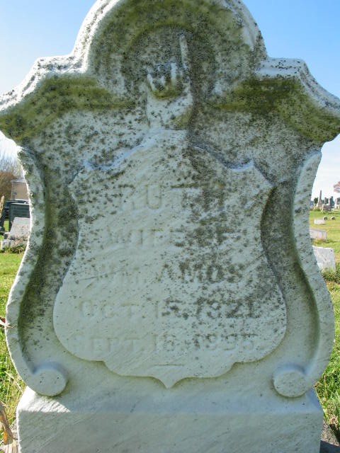 Ruth Amos tombstone