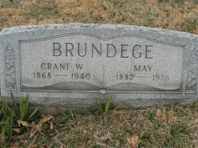Grant W. and May Brundege tombstone