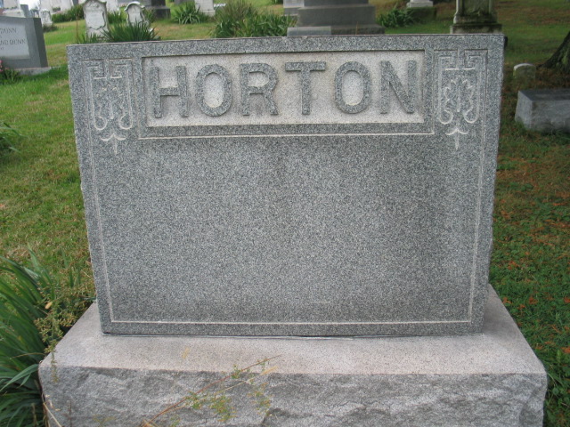 Horton family monument
