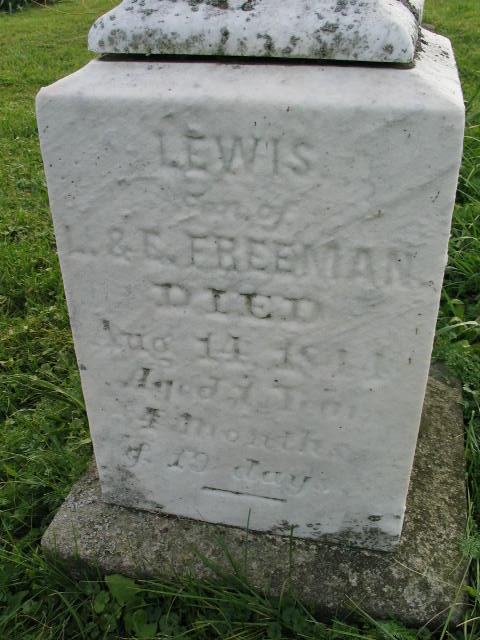 Lewis Freeman tombstone