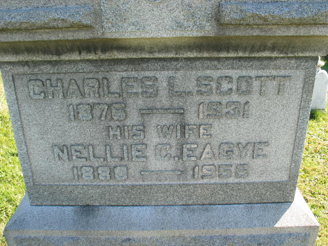 Charles and Nellie Scott tombstone