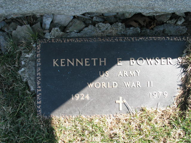 Kenneth E. Bowser tombstone