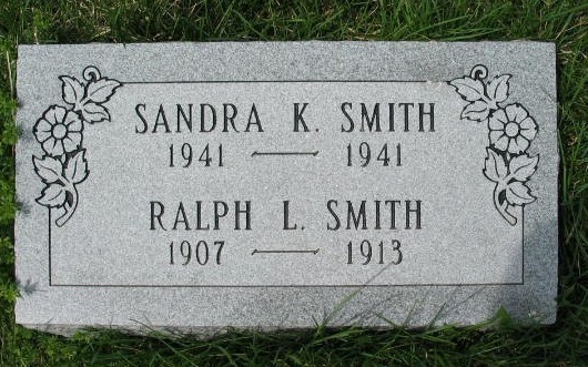 Ralph L. Smith tombstone