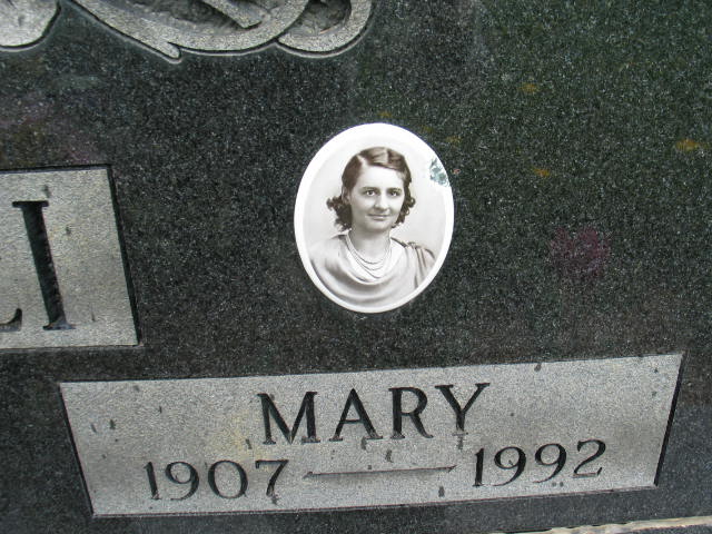 Mary Dellirocili