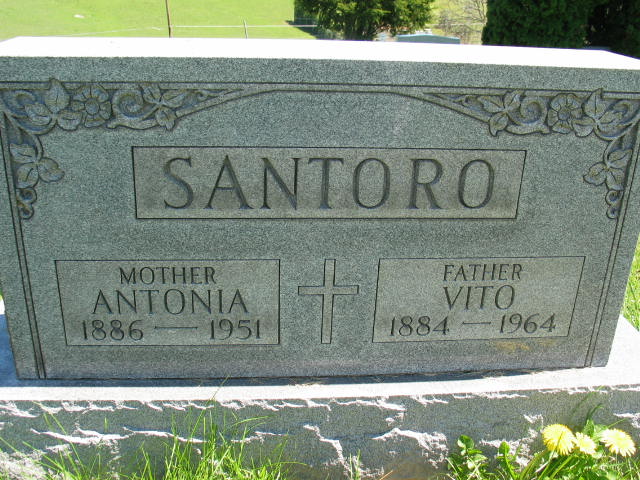 Antonia and Vito Santoro tombstone