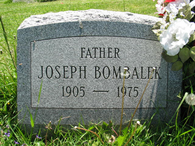 Joseph Bombalek tombstone