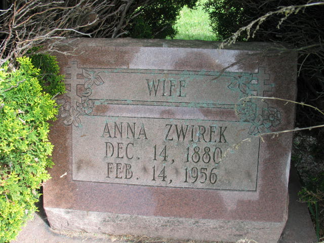 Anna Zwirek tombstone