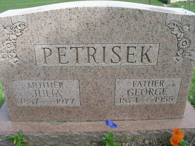 Julia and George Petrisek tombstone