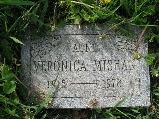 Veronica Mishan tombstone