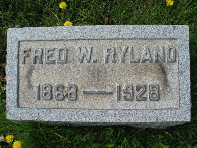 Fred W. Ryland tombstone