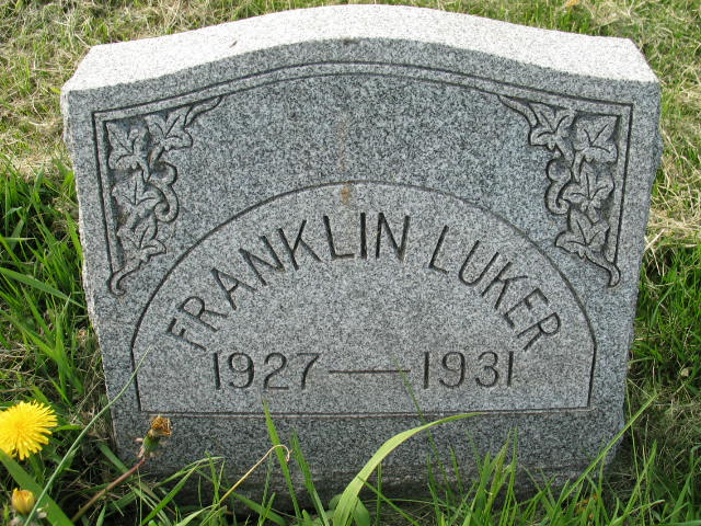 Franklin Luker tombstone