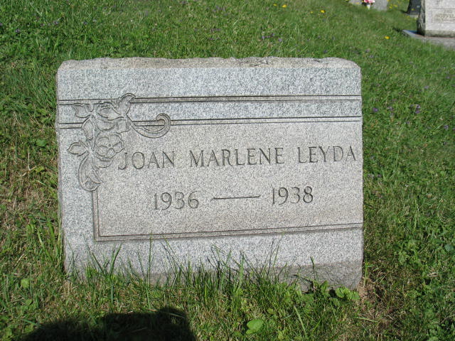 Joan Marlene Leyda