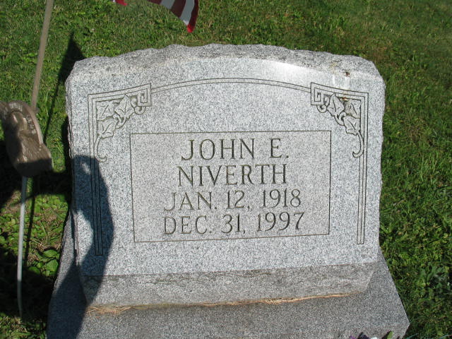 John E Niverth