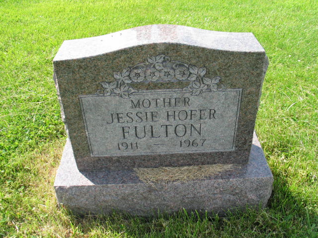 Jessie Hofer Fulton tombstone