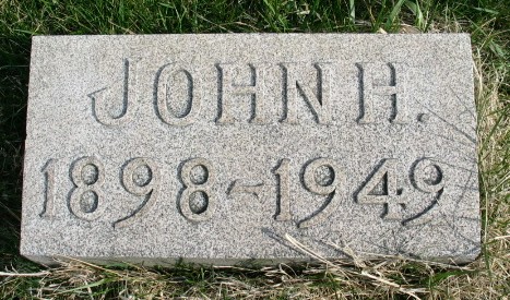 John H. Murray tombstone