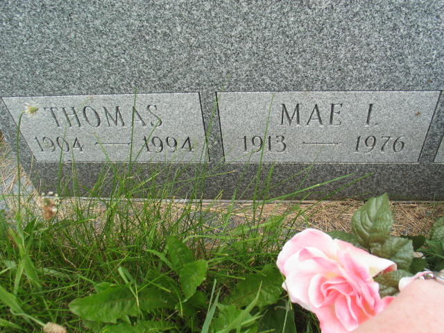 Thomas and Mae I. Leonard