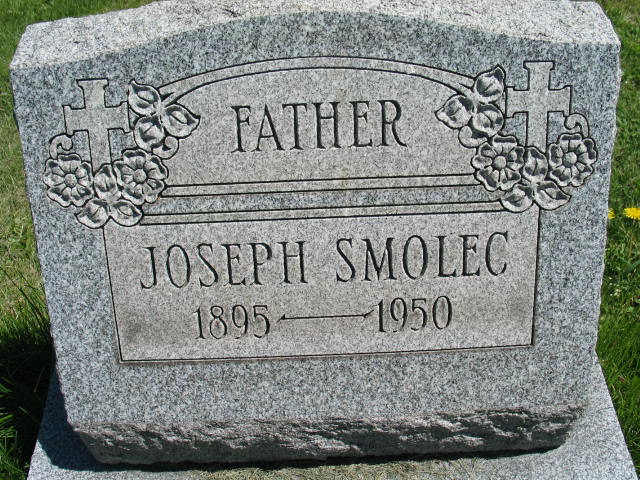 Joseph Smolec tombstone