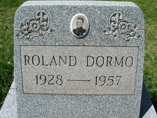 Roland Dormo tombstone